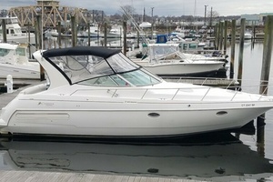 35ft Cruisers Yachts Yacht For Sale