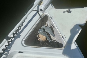 22ft Glasstream Yacht For Sale
