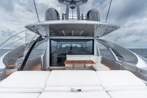 83ft Pershing Yacht For Sale