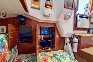 Kahuna 30ft Nonsuch Yacht For Sale