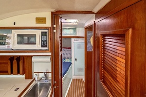 Kahuna 30ft Nonsuch Yacht For Sale