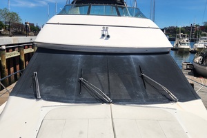 Moonstruck 53ft Carver Yacht For Sale