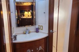 Moonstruck 53ft Carver Yacht For Sale