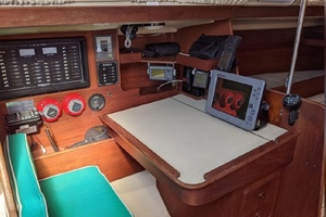 Fiesta  40ft C amp C Yacht For Sale