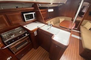 Excalibur 37ft Beneteau Yacht For Sale