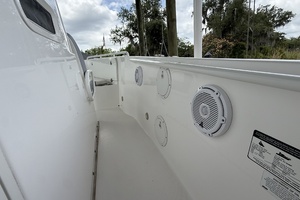 29ft Everglades Yacht For Sale