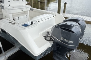 29ft Everglades Yacht For Sale