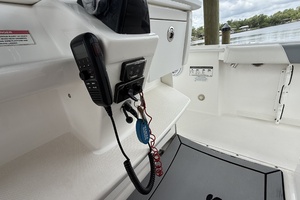 29ft Everglades Yacht For Sale