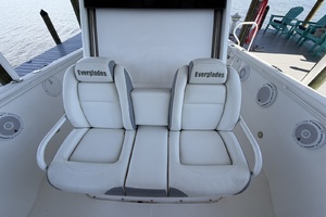 29ft Everglades Yacht For Sale