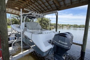 29ft Everglades Yacht For Sale