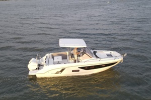 29ft Beneteau Yacht For Sale