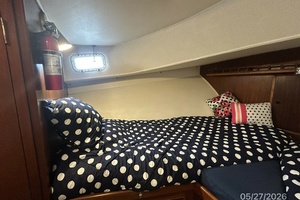 RoBoat 42ft Hatteras Yacht For Sale