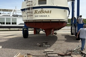 RoBoat 42ft Hatteras Yacht For Sale