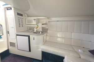 38ft Powerquest Yacht For Sale