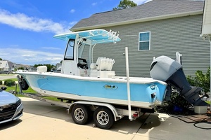 25ft Sea Hunt Yacht For Sale