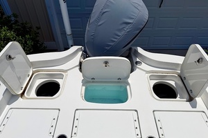 25ft Sea Hunt Yacht For Sale