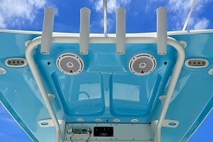 25ft Sea Hunt Yacht For Sale