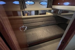 2003 Sea Ray 480 Sedan Bridge thumbnail 38