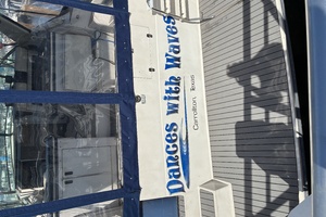 43ft Wellcraft Yacht For Sale