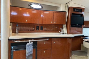 32ft Sea Ray Yacht For Sale