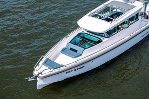 2022 Axopar 37 XC CROSS CABIN 37ft Axopar Yacht For Sale