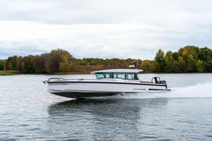 2022 Axopar 37 XC CROSS CABIN 37ft Axopar Yacht For Sale