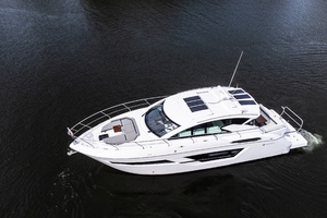 46FT (14.3M) CRUISERS yacht for sale