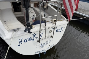 Honky Tonk 30ft Irwin Yacht For Sale