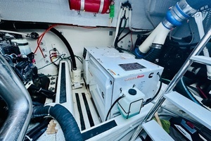 2013 Sabre 48 Salon Express thumbnail 18