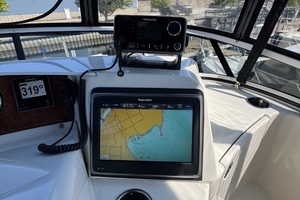 2002 Silverton 39 Motor Yacht thumbnail 18