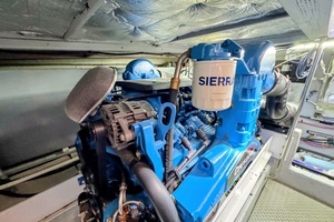 2002 Silverton 39 Motor Yacht thumbnail 61
