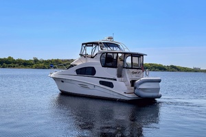 KEYAH IV 39ft Silverton Yacht For Sale
