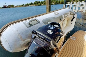 2002 Silverton 39 Motor Yacht thumbnail 33