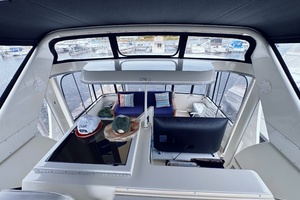 THE YOOPER 40ft Carver Yacht For Sale