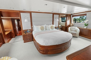 ARTHUR S WAY 121ft Benetti Yacht For Sale