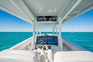 2019 Jupiter 38 HFS thumbnail 35