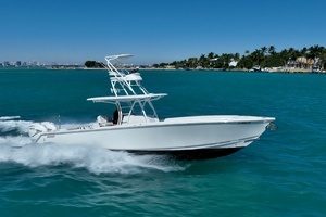 2019 Jupiter 38 HFS thumbnail 1