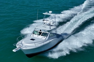 32ft Luhrs Yacht For Sale