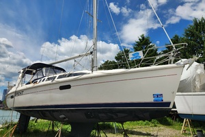 34ft Hunter Yacht For Sale