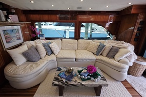63ft Hatteras Yacht For Sale