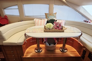 63ft Hatteras Yacht For Sale