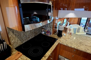 63ft Hatteras Yacht For Sale