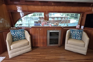 63ft Hatteras Yacht For Sale