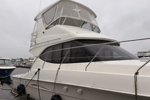 Sunny Days 38ft Silverton Yacht For Sale