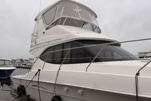 2006 Silverton 38 Convertible thumbnail 30