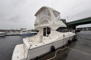 2006 Silverton 38 Convertible thumbnail 29