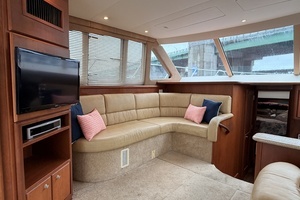 2006 Silverton 38 Convertible thumbnail 14