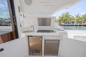 The Edge IV 60ft Sunseeker Yacht For Sale