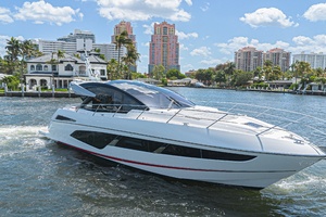 The Edge IV 60ft Sunseeker Yacht For Sale