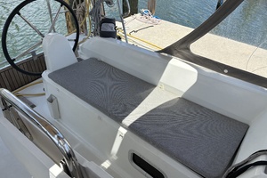 9ft Beneteau Yacht For Sale